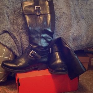 Wide calf boots